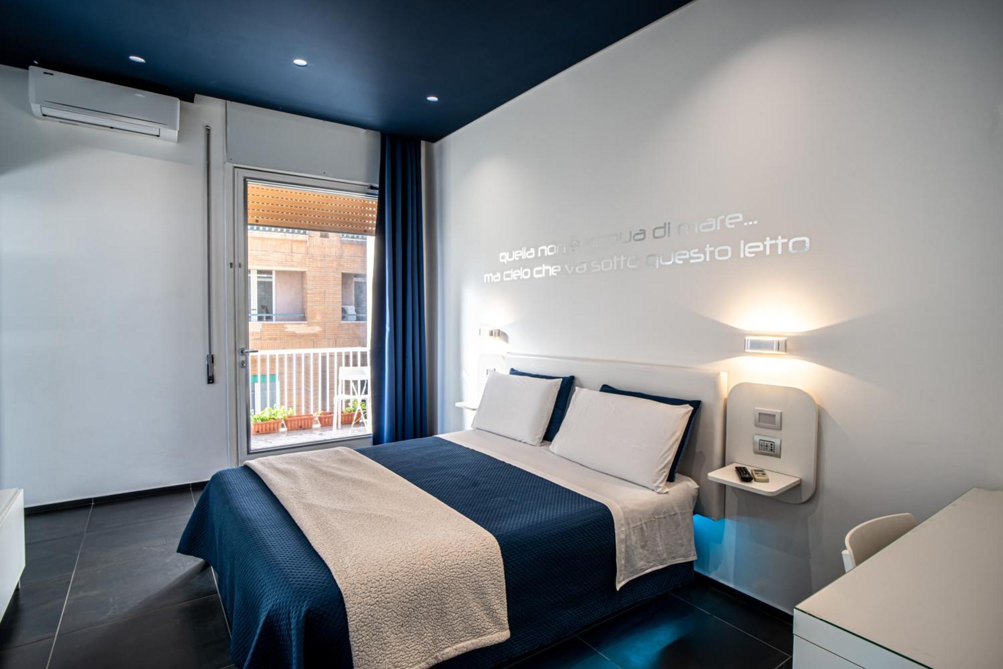 Skyhouse Beverello Neapol Exteriér fotografie